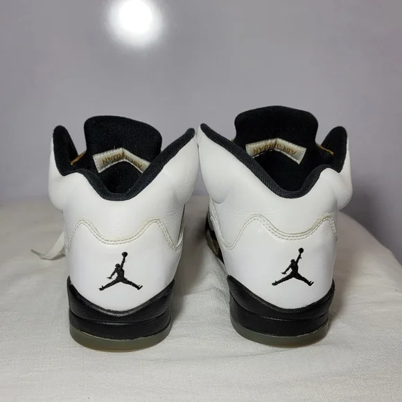Air Jordan Retro 5 GS Size 7Y Olympic sneakers. - Picture 6 of 9